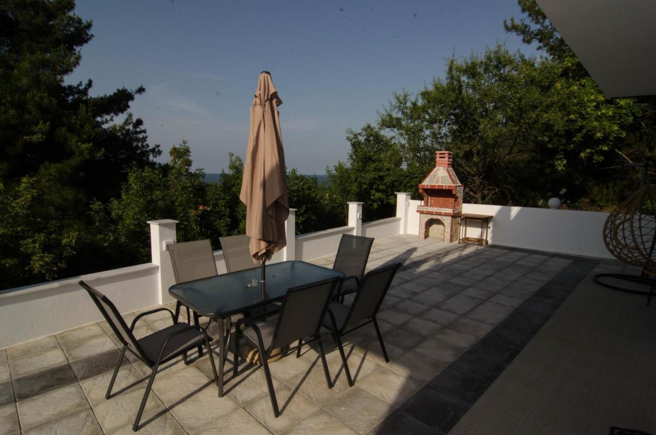 L & A - Guest House Skala Potamia Exterior foto